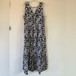 Lands End Floral Tiered Maxi Dress Size L Neutral Black White Stretch Knit Used